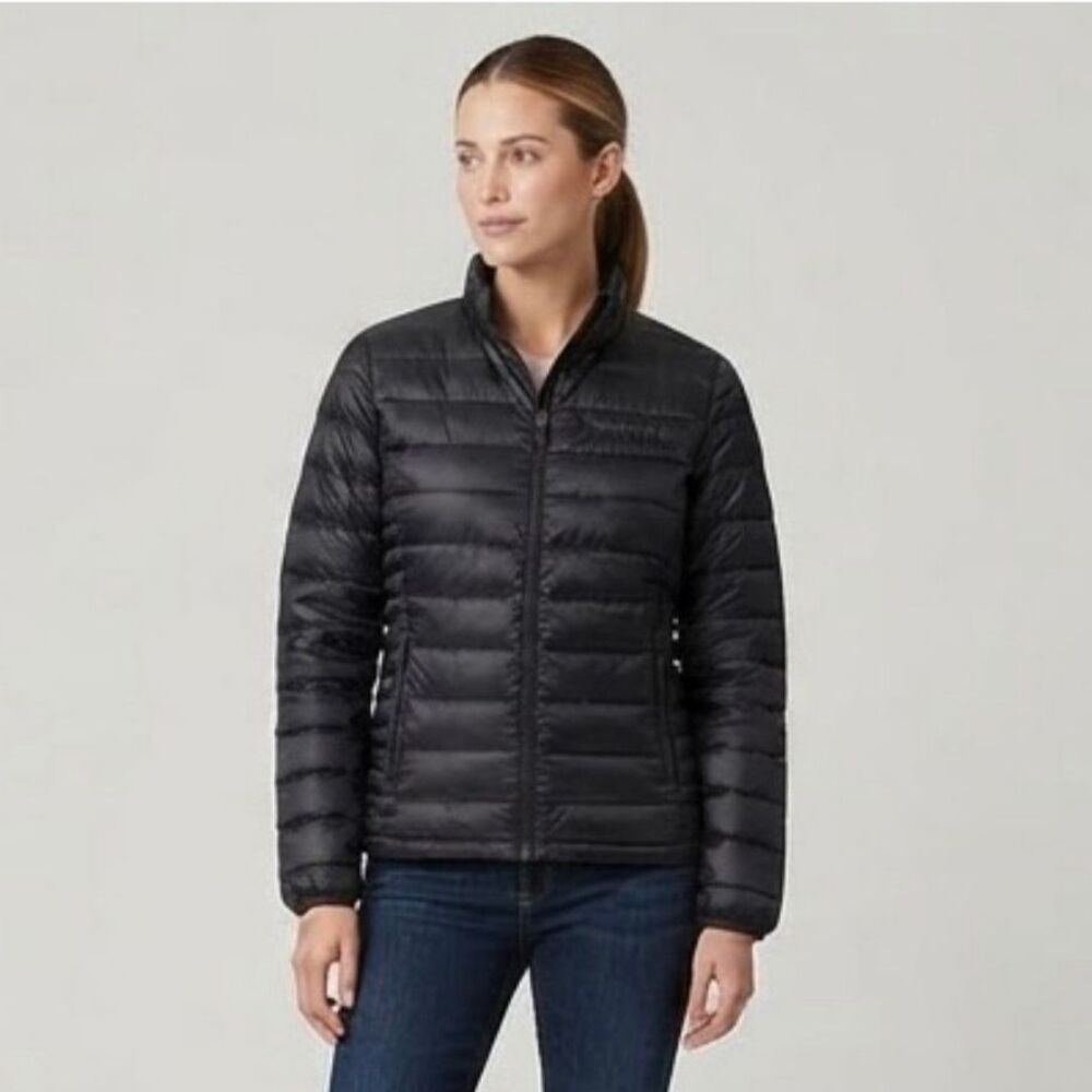 NWOT Quince lightweight down packable puffer jacket black size M